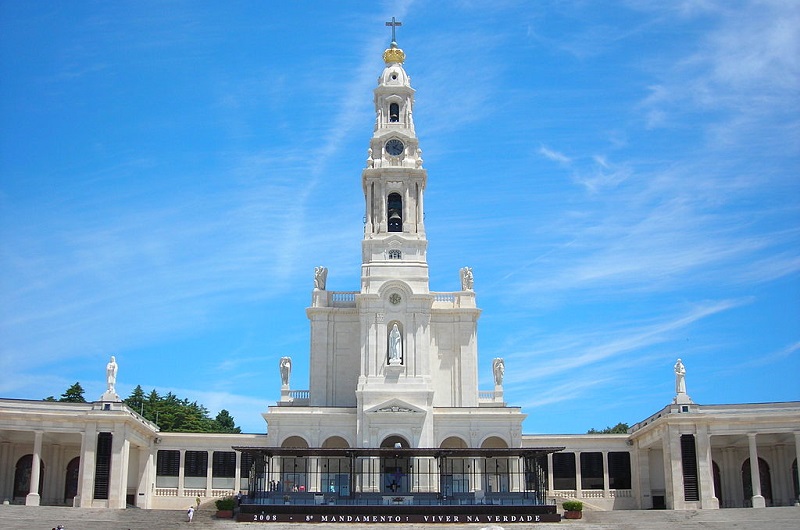 TOUR F&Aacute;TIMA